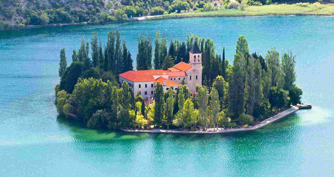 5 Astonishingly Gorgeous Historic Sites Of Croatia For Tourists ...