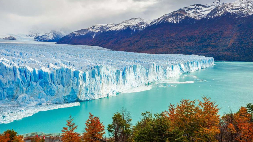 Argentina

Drone Shot of Argentina Glacier